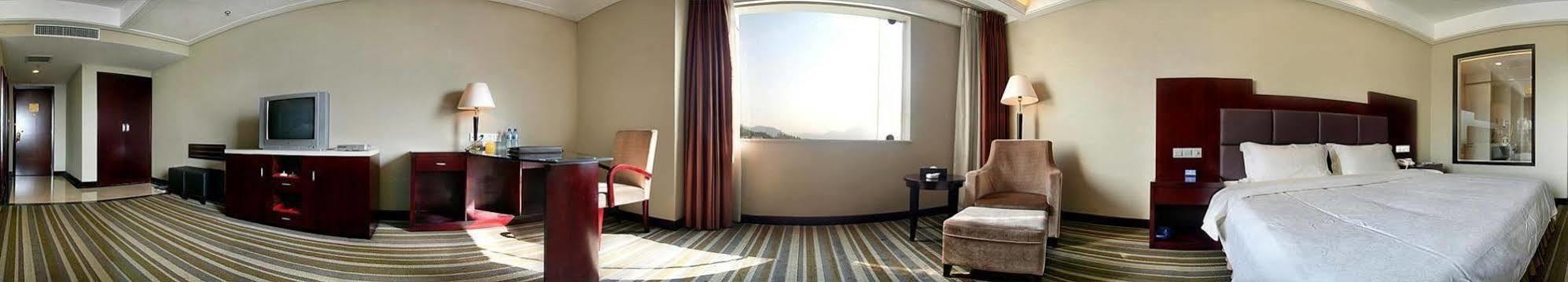 Phoenix Grand Hotel Fenghuang Luaran gambar