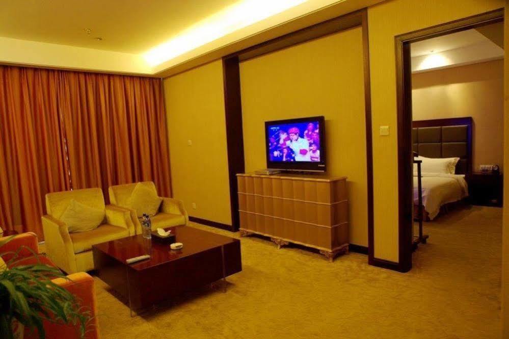 Phoenix Grand Hotel Fenghuang Luaran gambar