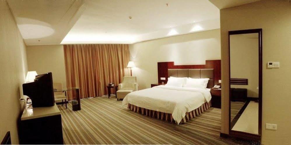 Phoenix Grand Hotel Fenghuang Luaran gambar